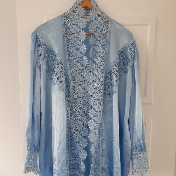 Light Bleu Peignoir - Picture 5 of 6